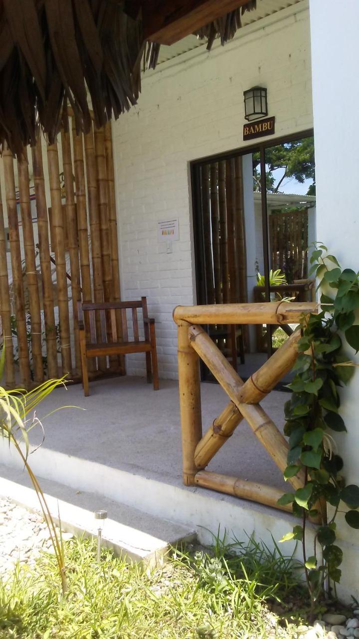 Hotel Casita Madame Puerto López Exterior foto